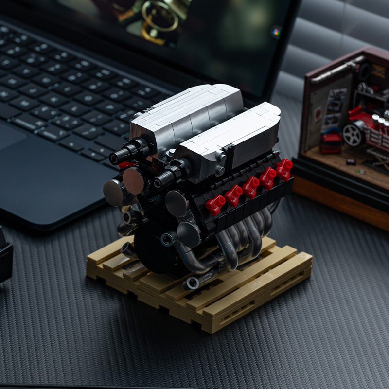R8 V10 Mini Engine