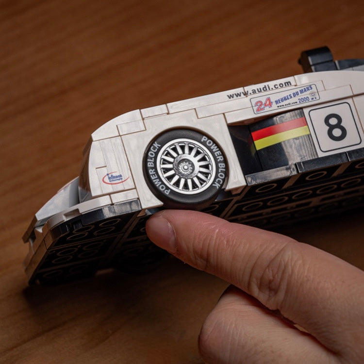 Audi R8 Le Mans 2000 – PowerBuild