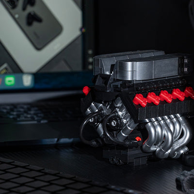 R8 V10 Mini Engine